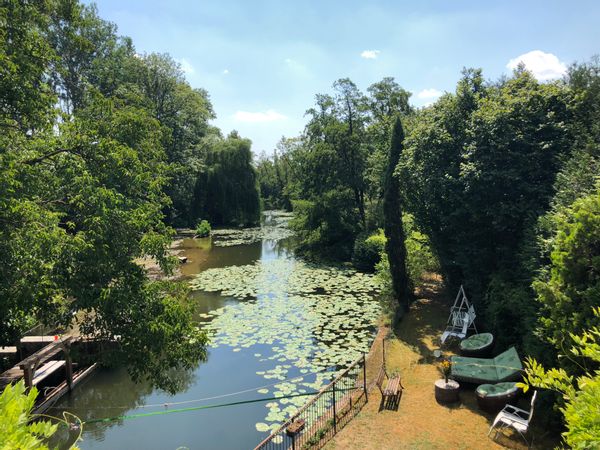 MAGNIFIQUE MOULIN AVEC JACUZZI PROCHE CHABLIS