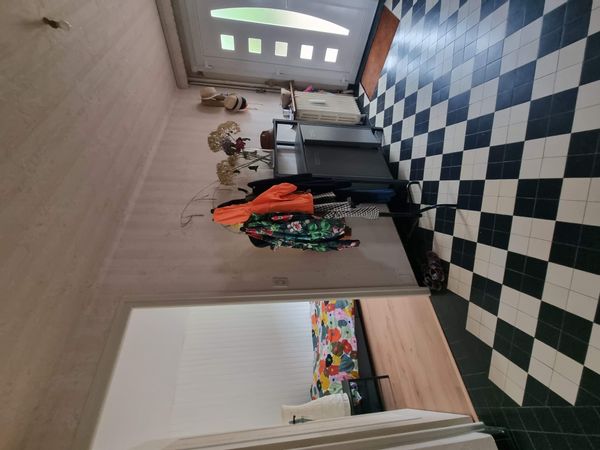 Chambre privée dans notre maison familiale