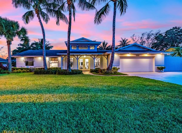 You have never seen a house like this with a Heated Saltwater Pool!!