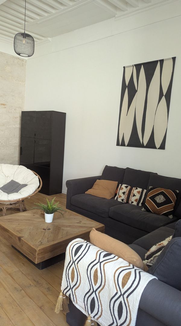 Appartement  de charme au coeur du centre ville de Villeneuve les Avignon,