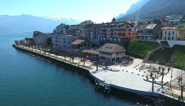 L’esplanade des voiles : Vue imprenable sur le lac!