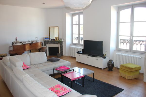 Grand appartement en plein centre avec ascenseur !