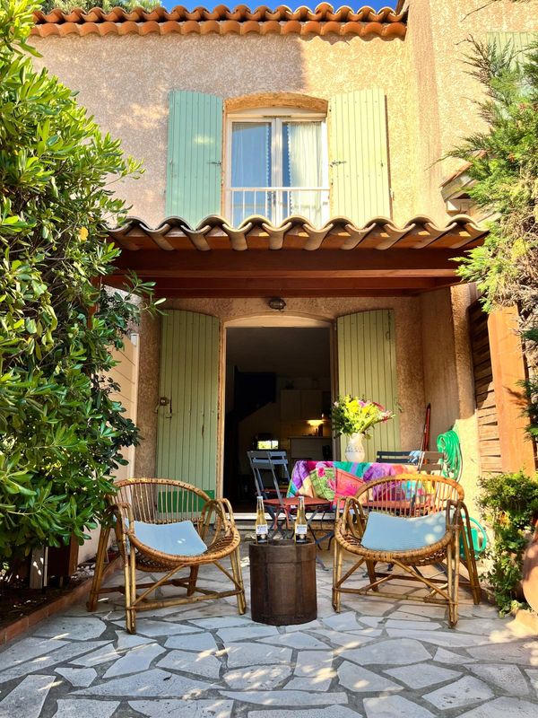 Jolie mazet proche centre ville a Ste Maxime
