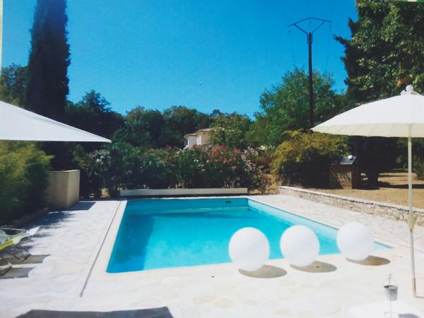 Bastide de charme en Provence avec piscine