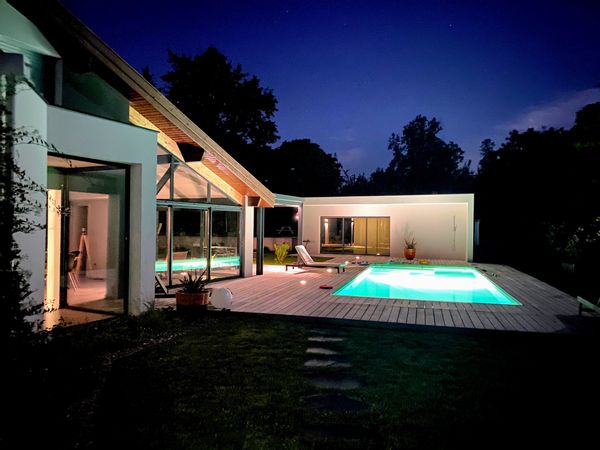 Maison avec piscine proche de Bordeaux et de l'océan