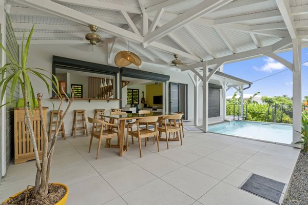 Villa avec piscine 3 chambres 3 salles de bain