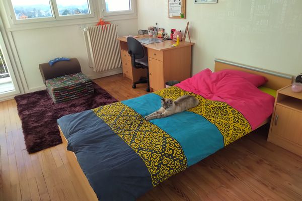 Chambre avec balcon au 4e