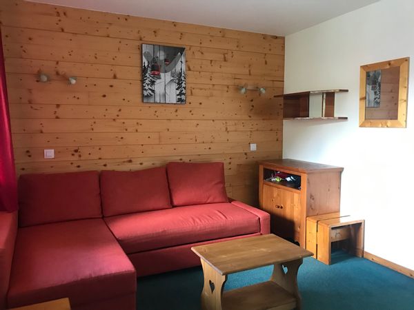 BEL APPARTEMENT 4 COUCHAGES STATION VALMOREL