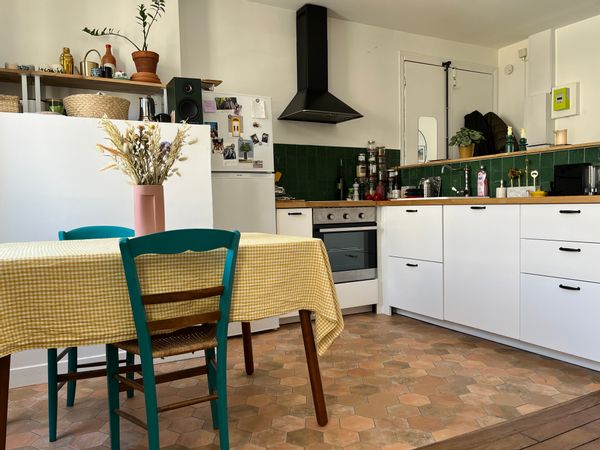 La maison de Clara et Arnaud, au cœur du village 20e