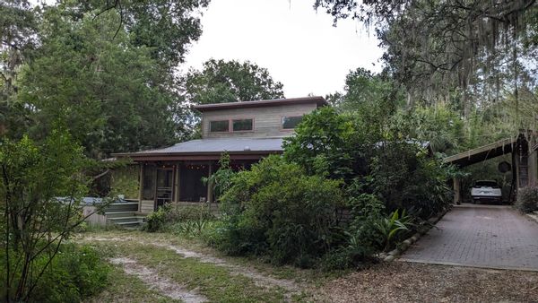 La maison de Stephen and Caroline
