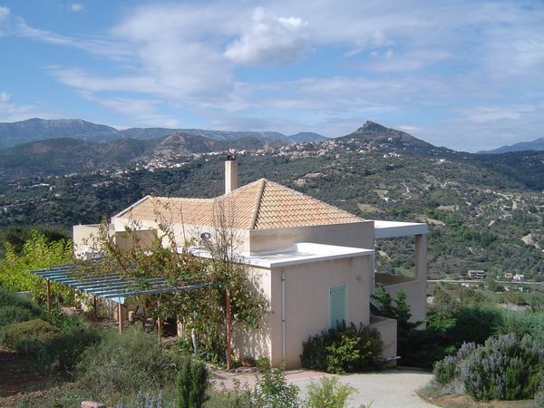 La maison de ALEXANDROS and IOANNA