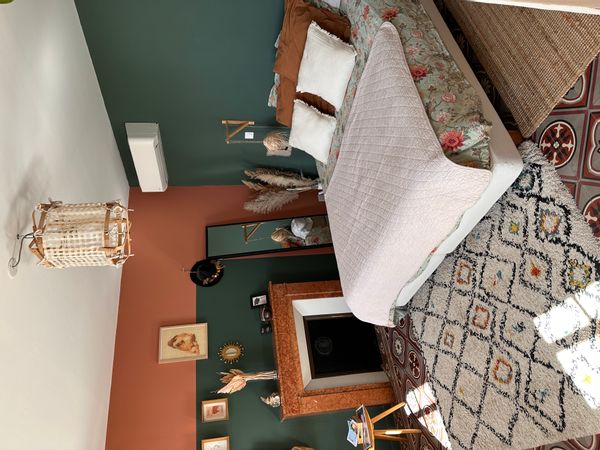 La chambre privée de Caroline, Mathieu et Sacha