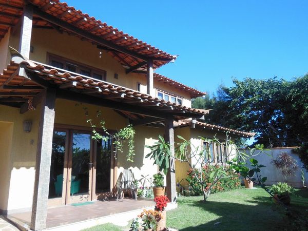 Casa a 50m da Praia de Águas mais Quentes da Região