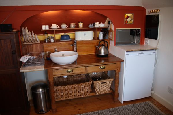 Cosy independent  apartment near city centre