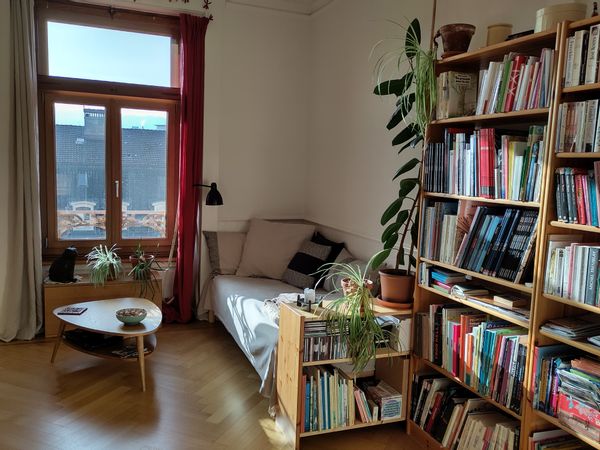 Quiet flat in a town house