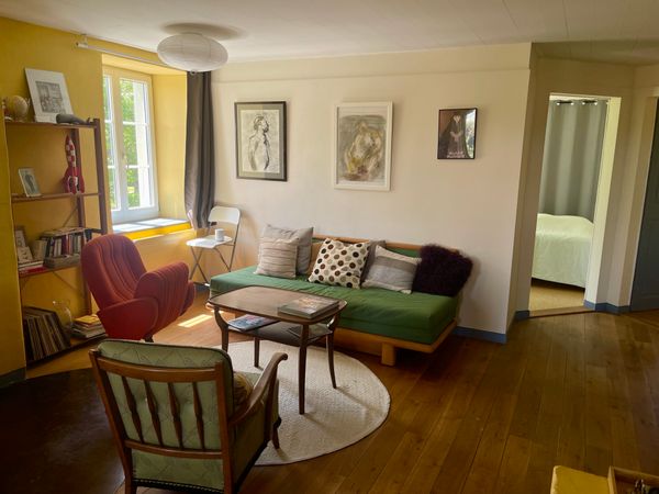 Grande chambre lumineuse