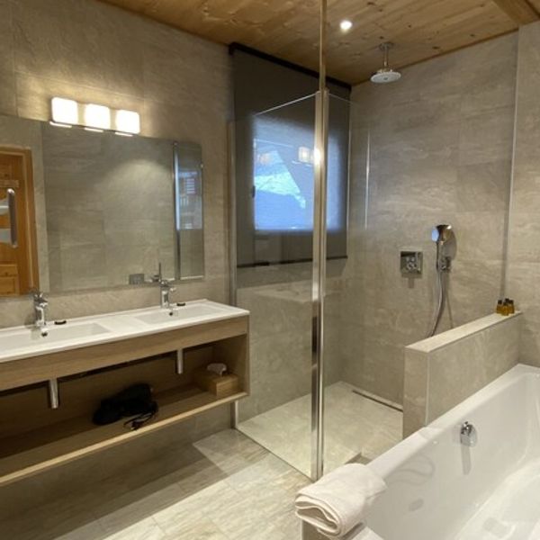 Ski chalet in the centre of Les Gets, ski resort of the Portes du Soleil. Great for the summer