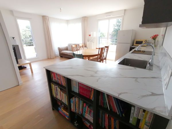 Home Sweet Home, Voisins-le-Bretonneux