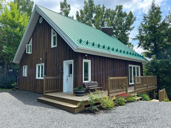 La maison du lac chez Marie-Claude et Michel