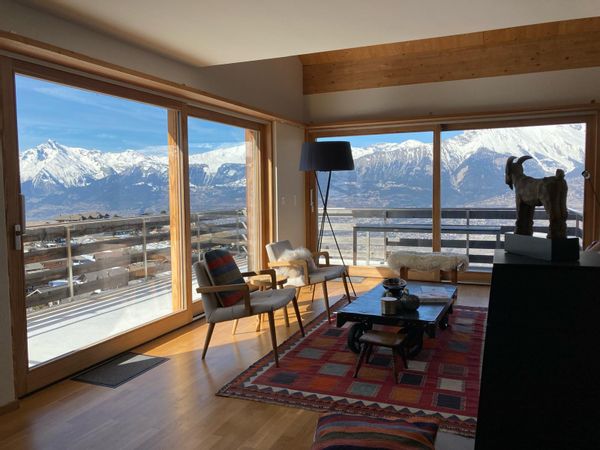 Balcon du ciel, magnifique appartement de montagne avec vue splendide sur les montagnes et vallée