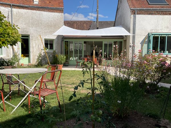 La maison de Salvatrice est à Morée 41160, petite commune du Loir et Cher.