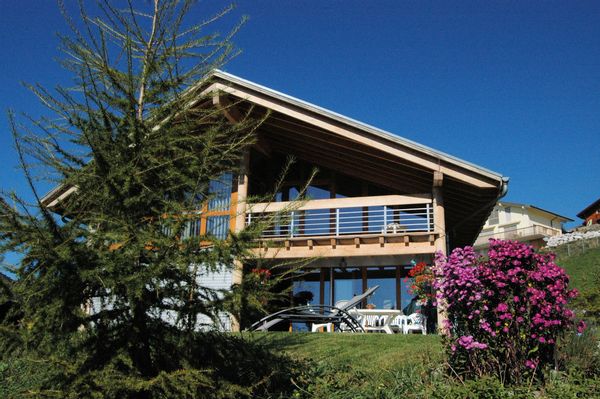 Chalet moderne en Suisse