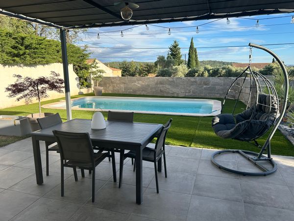Maison avec Piscine La Fare les Oliviers