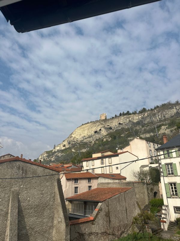 Petit village pittoresque (annonce en cours de modification)