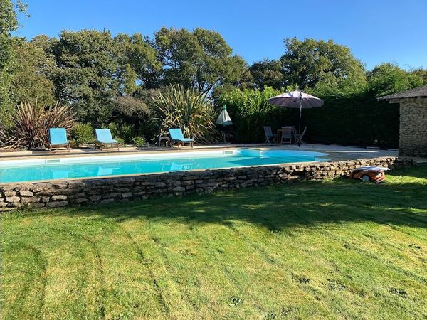 Longère bretonne entre campagne et océan/ Retreat in Brittany: Charming Countryhouse near the Coast