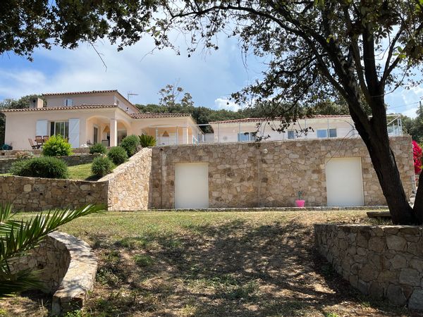 La maison de Marie Pierre et Thierry LUMIO CORSE