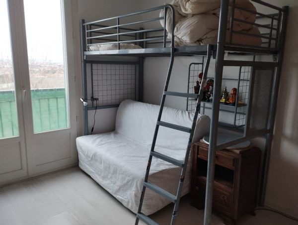 Chambre à 20 mn à pied du Groupama Stadium et de l'Aréna Lyon/Décines