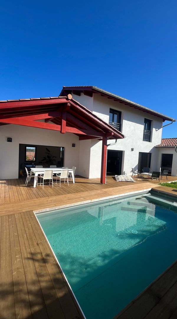 Maison limite biarritz