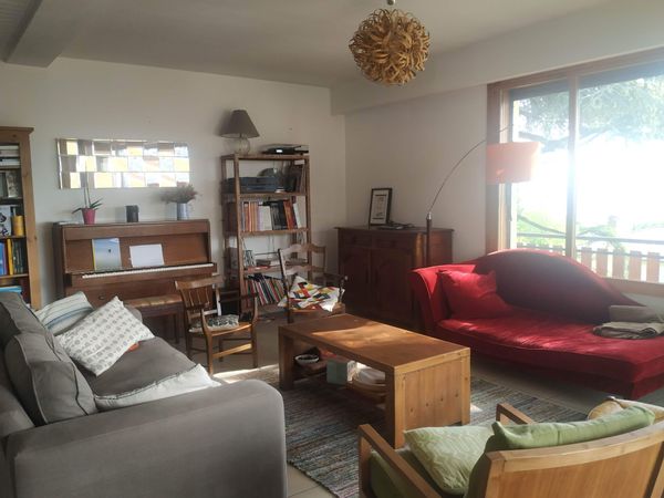 Logement familial avec vue imprenable sur les massifs