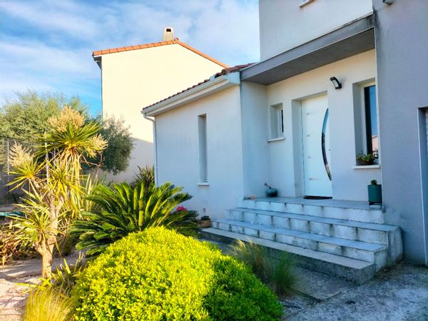Maison sud de la France, proche Montpellier et plages