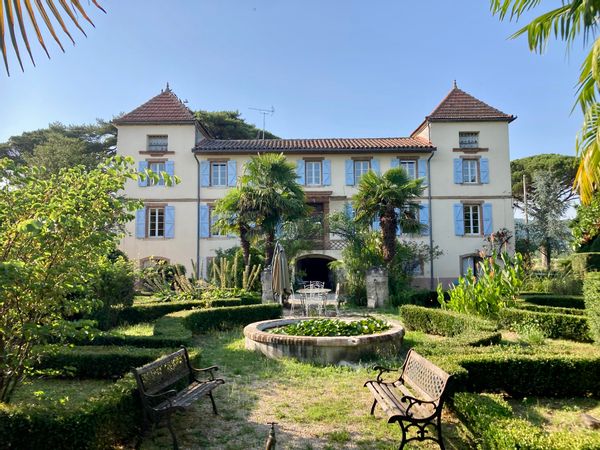 Petit château de Ménerque