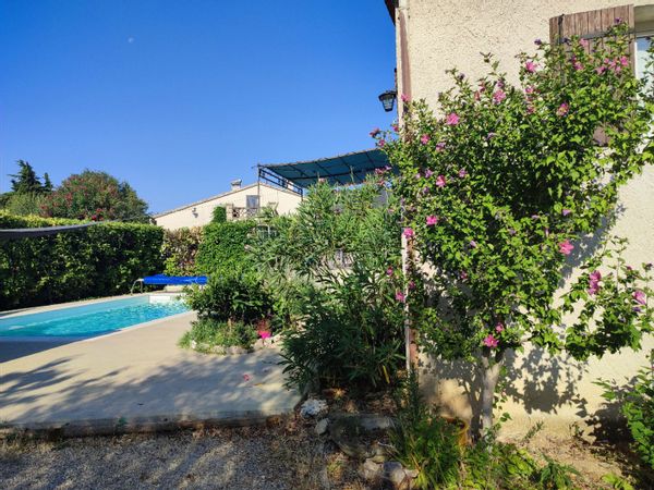 Maison avec piscine en Sud Drôme- proche Ardèche, Gard, Vaucluse