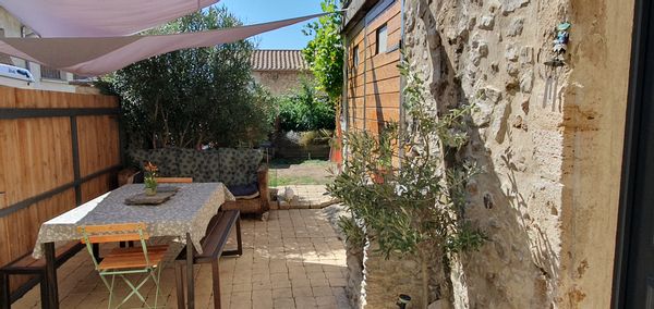 Maison en pierre au pied du Vercors