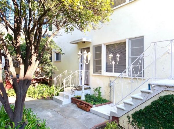 Bright, Clean 1BR Santa Monica
