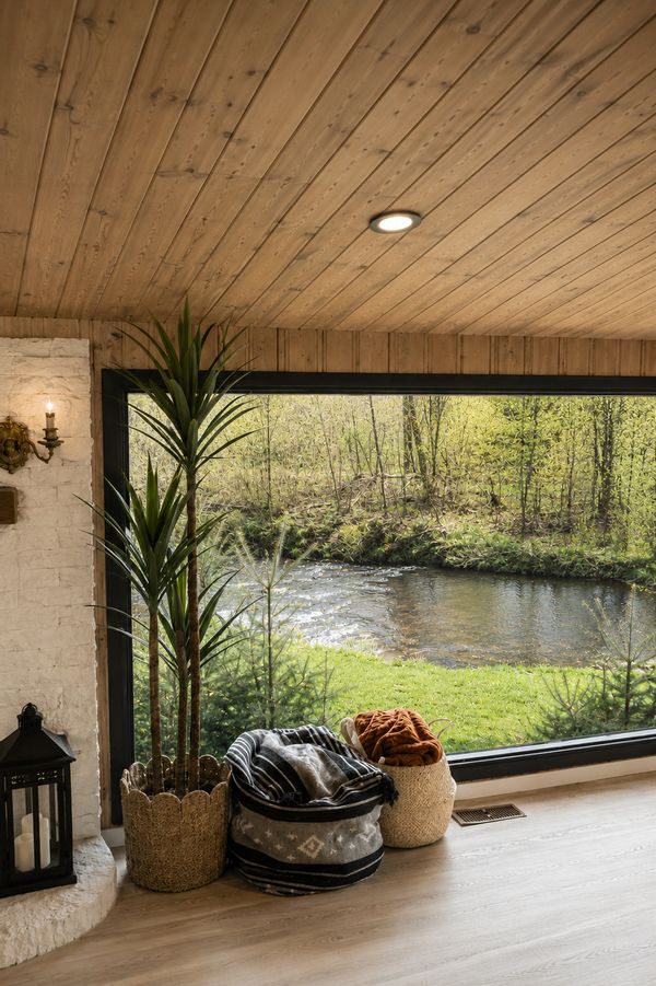Chalet l’Après-ski on the river