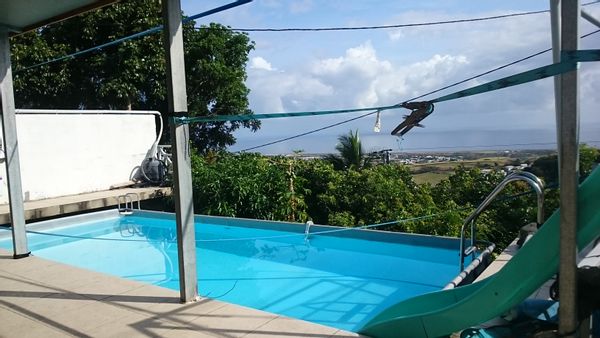 maison très belle vue mer, avec piscine et trampoline