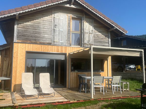 Chalet typique et tranquilité, pour 5-6 personnes .