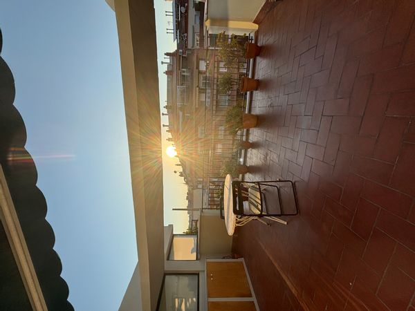 ATICO con gran terraza al lado de la sagrada familia, recién reformado !