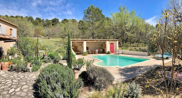 Villa in Provence with swimming pool
