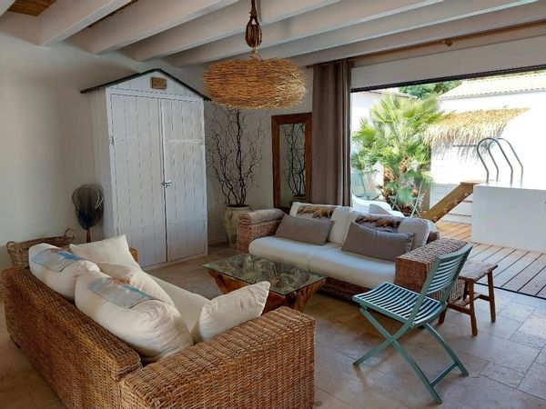 maison piscine privée