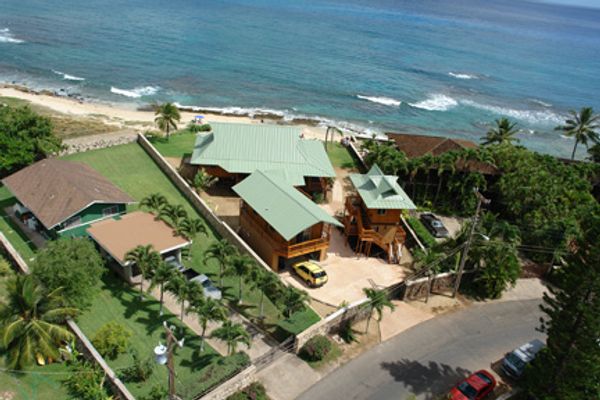 Bamboo Compound Makaha, Hawaii - no Guest Points please.