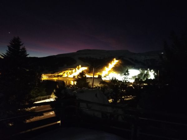 Dans Super Besse en Auvergne, appartement tout à pied. (Voir autres annonces Chalet ou Appart)