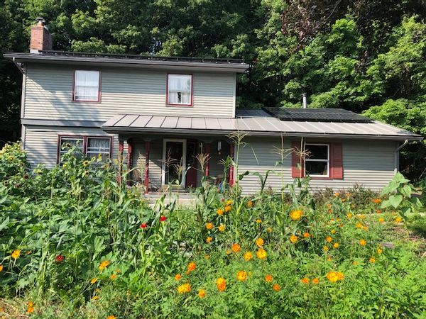 Family Home w/ Front Yard Garden