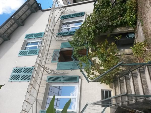 En ville au calme à Lons-le-Saunier