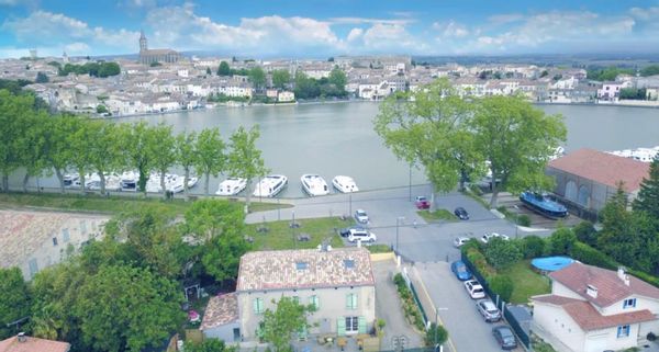 La maison de Sophie, au bord du canal du Midi à Castelnaudary