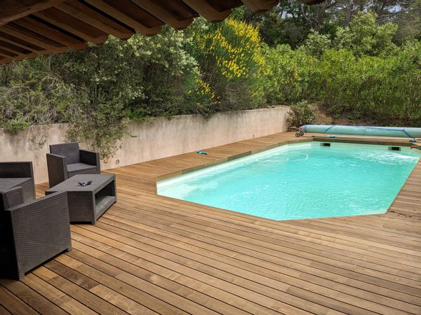 Maison dans le Lubéron avec vue, piscine, billard, ping-pong